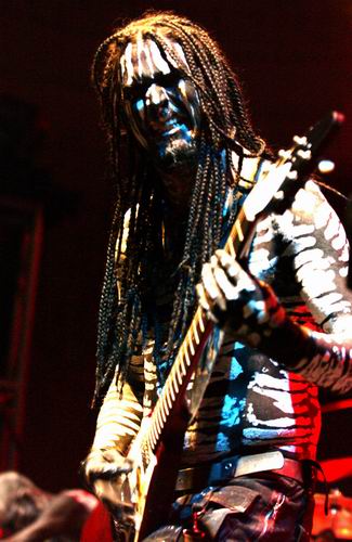 Motograter concert photo by Wayne Dennon