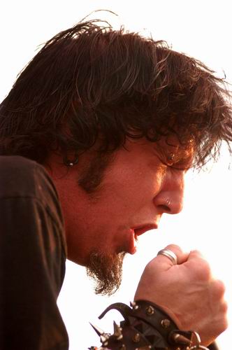 Mudvayne at X-Fest Dayton, OH on September 14, 2003 &mdash; concert photo by Wayne Dennon