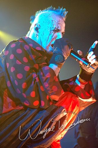 Mudvayne at Lifestyle Communities Pavilion Columbus, OH on December 7, 2005 &mdash; concert photo by Wayne Dennon