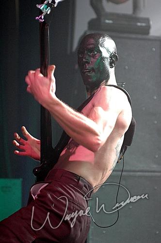 Mudvayne at Lifestyle Communities Pavilion Columbus, OH on December 7, 2005 &mdash; concert photo by Wayne Dennon