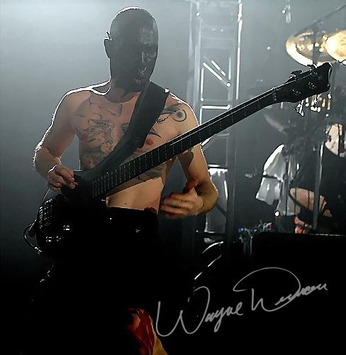 Mudvayne at Lifestyle Communities Pavilion Columbus, OH on December 7, 2005 &mdash; concert photo by Wayne Dennon