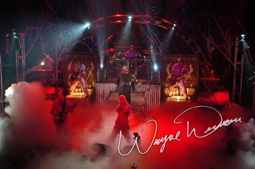 Mushroomhead at Agora Theater Cleveland, OH on October 30, 2004 &mdash; concert photo by Wayne Dennon