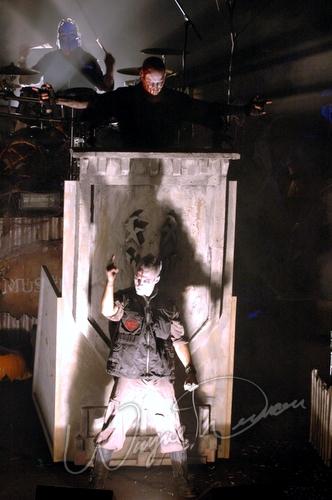 Mushroomhead at Agora Theater Cleveland, OH on October 29, 2005 &mdash; concert photo by Wayne Dennon