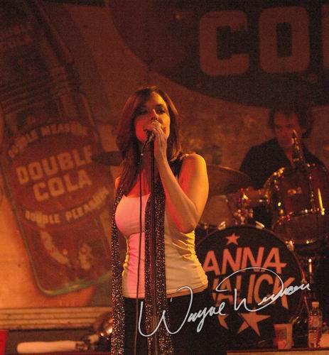 Anna Nalick at Newby's Memphis, TN on October 18, 2005 &mdash; concert photo by Wayne Dennon