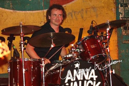 Anna Nalick at Newby's Memphis, TN on October 18, 2005 &mdash; concert photo by Wayne Dennon