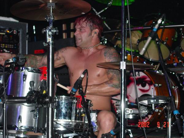 Noise Therapy concert photo by Wayne Dennon