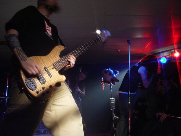 Otep at Tek World Louisville, KY on November 30, -0001 &mdash; concert photo by Wayne Dennon