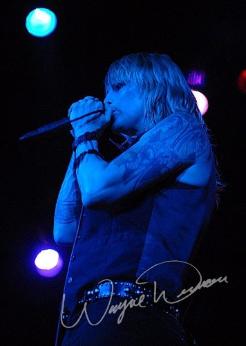 Otep concert photo by Wayne Dennon