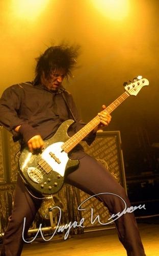 Papa Roach at The Murat Centre Indianapolis, IN on December 6, 2004 &mdash; concert photo by Wayne Dennon