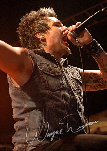 Papa Roach at LRS Fest Louisville, KY on September 16, 2005 &mdash; concert photo by Wayne Dennon