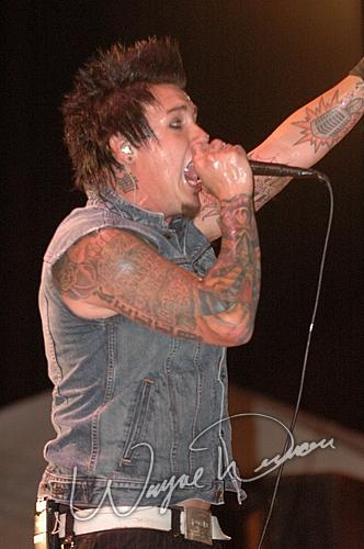 Papa Roach at LRS Fest Louisville, KY on September 16, 2005 &mdash; concert photo by Wayne Dennon