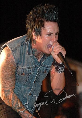 Papa Roach at LRS Fest Louisville, KY on September 16, 2005 &mdash; concert photo by Wayne Dennon