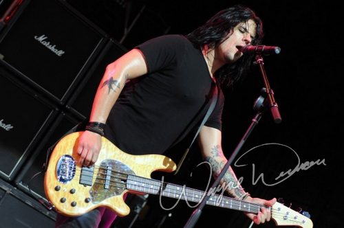 Papa Roach at Riverbend Music Center Cincinnati, OH on August 19, 2009 &mdash; concert photo by Wayne Dennon
