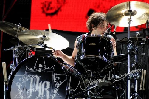 Papa Roach at Riverbend Music Center Cincinnati, OH on August 19, 2009 &mdash; concert photo by Wayne Dennon