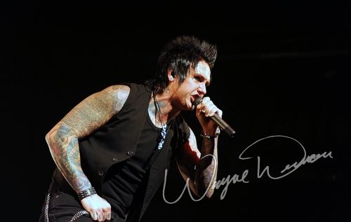 Papa Roach at Bank of Kentucky Center Highland Heights, KY on December 5, 2009 &mdash; concert photo by Wayne Dennon