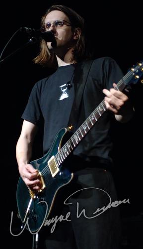 Porcupine Tree at Bogart's Cincinnati, OH on October 10, 2005 &mdash; concert photo by Wayne Dennon