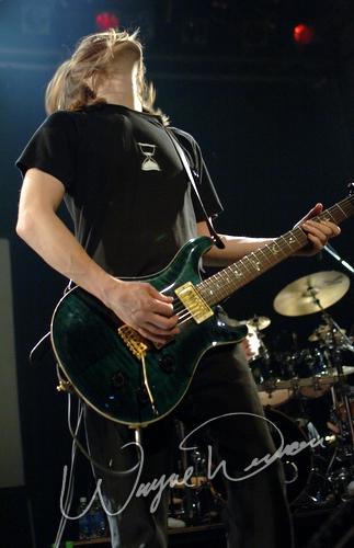Porcupine Tree at Bogart's Cincinnati, OH on October 10, 2005 &mdash; concert photo by Wayne Dennon