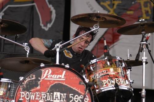 Powerman 5000 at X-Fest Dayton, OH on September 14, 2003 &mdash; concert photo by Wayne Dennon
