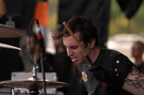 Powerman 5000 at X-Fest Dayton, OH on September 14, 2003 &mdash; concert photo by Wayne Dennon