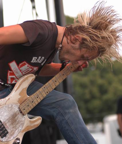 Powerman 5000 at X-Fest Dayton, OH on September 14, 2003 &mdash; concert photo by Wayne Dennon