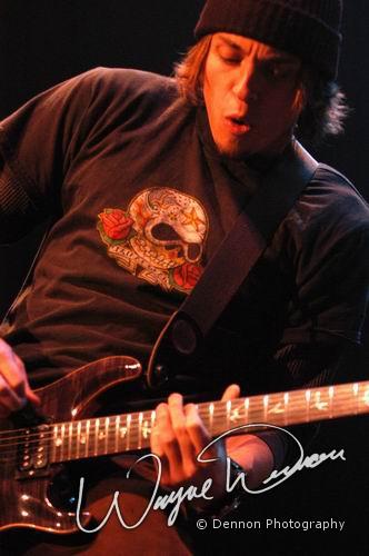 Puddle Of Mudd at Pepsi Coliseum Indianapolis, IN on December 8, 2003 &mdash; concert photo by Wayne Dennon