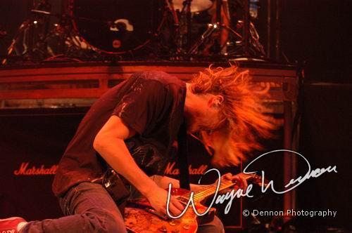 Puddle Of Mudd at Pepsi Coliseum Indianapolis, IN on December 8, 2003 &mdash; concert photo by Wayne Dennon
