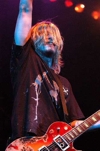 Puddle Of Mudd at Pepsi Coliseum Indianapolis, IN on December 8, 2003 &mdash; concert photo by Wayne Dennon