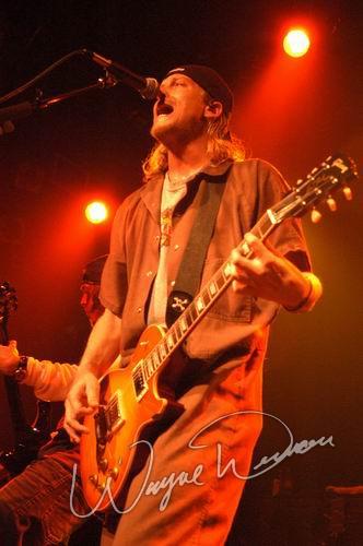 Puddle Of Mudd at Bogart's Cincinnati, OH on February 23, 2004 &mdash; concert photo by Wayne Dennon