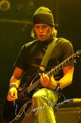 Puddle Of Mudd at Freedom Hall Louisville, KY on February 27, 2004 &mdash; concert photo by Wayne Dennon