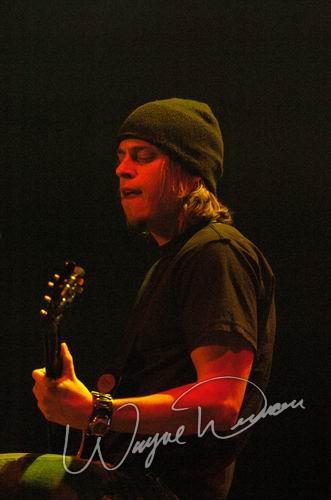 Puddle Of Mudd at Freedom Hall Louisville, KY on February 27, 2004 &mdash; concert photo by Wayne Dennon