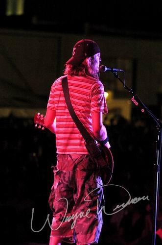 Puddle Of Mudd at Jillian's Louisville, KY on April 29, 2004 &mdash; concert photo by Wayne Dennon