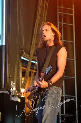 Puddle Of Mudd at X-Fest Dayton, OH on September 19, 2004 &mdash; concert photo by Wayne Dennon
