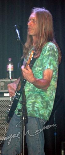 Rat Dog at Madison Theater Covington, KY on June 8, 2005 &mdash; concert photo by Wayne Dennon