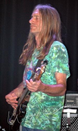 Rat Dog at Madison Theater Covington, KY on June 8, 2005 &mdash; concert photo by Wayne Dennon