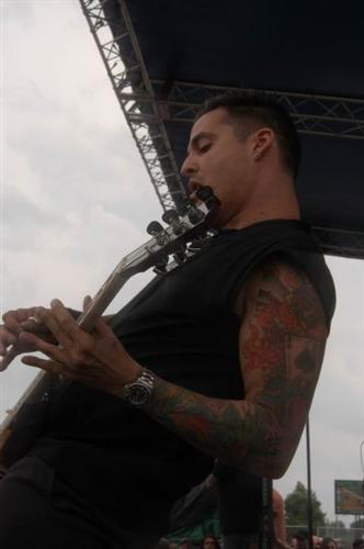 Saliva at Churchill Downs Louisville, KY on May 1, 2003 &mdash; concert photo by Wayne Dennon