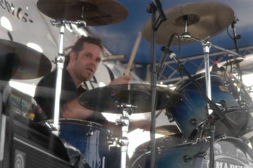 Saliva at Churchill Downs Louisville, KY on May 1, 2003 &mdash; concert photo by Wayne Dennon