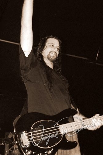 Saliva at Purple People Bridge Newport, KY on July 22, 2006 &mdash; concert photo by Wayne Dennon