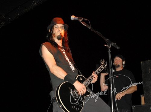 Saliva at Purple People Bridge Newport, KY on July 22, 2006 &mdash; concert photo by Wayne Dennon