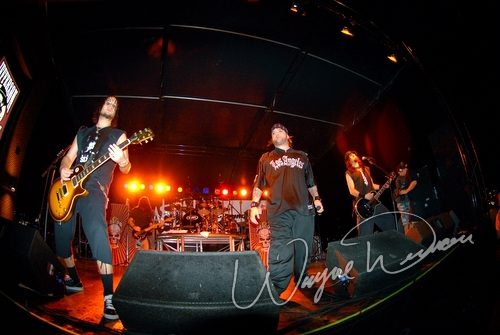 Saliva at Purple People Bridge Newport, KY on July 22, 2006 &mdash; concert photo by Wayne Dennon