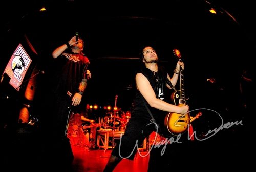 Saliva at Purple People Bridge Newport, KY on July 22, 2006 &mdash; concert photo by Wayne Dennon