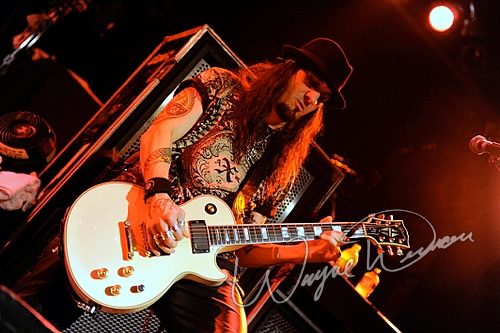 Saliva at Bogart's Cincinnati, OH on March 10, 2009 &mdash; concert photo by Wayne Dennon
