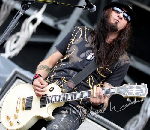 Saliva at Columbus Crew Stadium Columbus, OH on May 16, 2009 &mdash; concert photo by Wayne Dennon