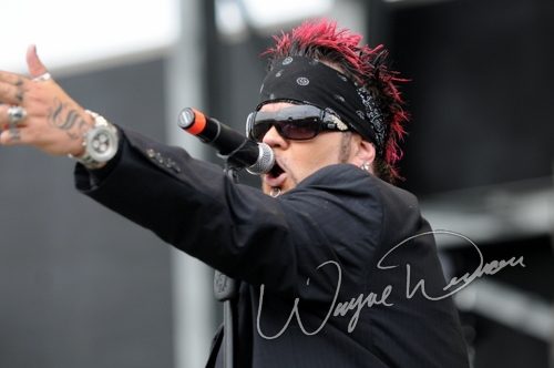 Saliva concert photo by Wayne Dennon