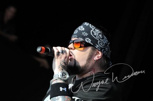 Saliva concert photo by Wayne Dennon
