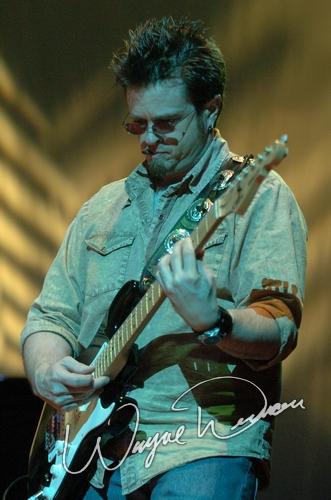 Joe Satriani at Palace Theatre Columbus, OH on October 27, 2004 &mdash; concert photo by Wayne Dennon