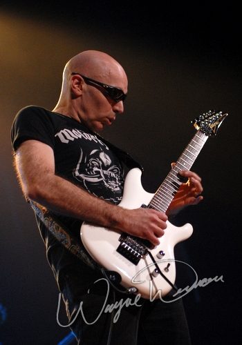 Joe Satriani at Taft Theatre Cincinnati, OH on March 25, 2007 &mdash; concert photo by Wayne Dennon