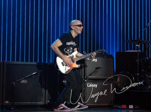 Joe Satriani at Taft Theatre Cincinnati, OH on March 25, 2007 &mdash; concert photo by Wayne Dennon