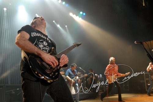 Joe Satriani at Taft Theatre Cincinnati, OH on March 25, 2007 &mdash; concert photo by Wayne Dennon