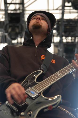 Seether at Tower City Ampitheater Cleveland, OH on June 1, 2003 &mdash; concert photo by Wayne Dennon