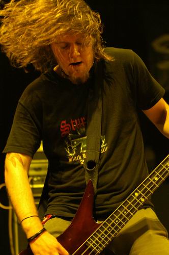 Seether at Freedom Hall Civic Center Johnson City, TN on October 29, 2003 &mdash; concert photo by Wayne Dennon